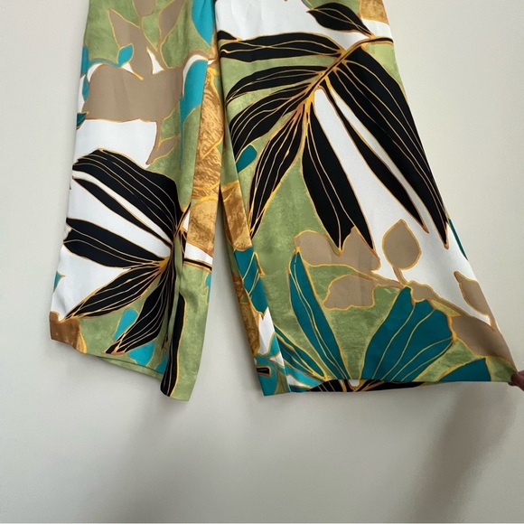 Chico's 00 Pull On Wide Leg Crop Fashion Culotte Santa Ponsa Palm Palazzo pants - Picture 5 of 13